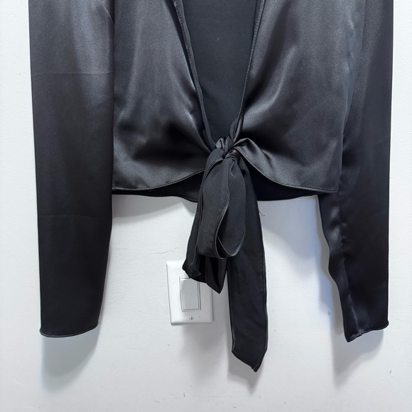 Zara Satin Effect Tied Top Black Size Small - Picture 5 of 13